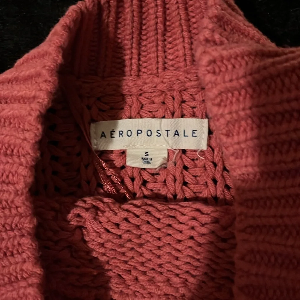 Cold Shoulder Chunky Knit Sweater - Picture 6 of 6
